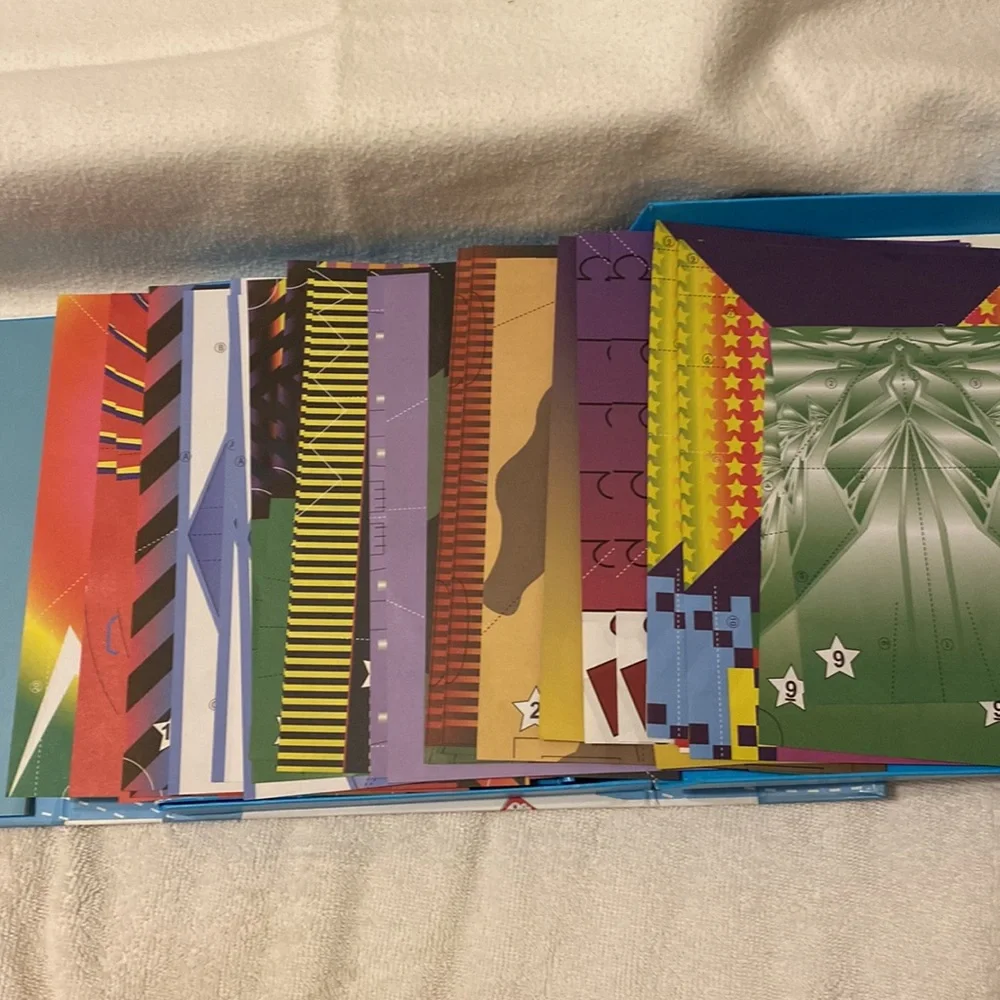 Fun with paper planes kit origami airplanes 40 sheets by Spice box